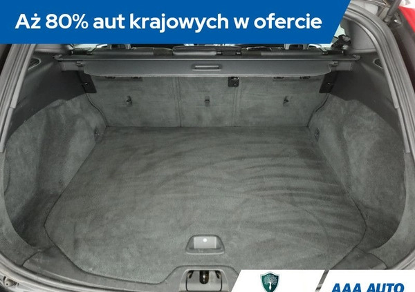 Volvo V60 cena 51000 przebieg: 223944, rok produkcji 2015 z Zalewo małe 232